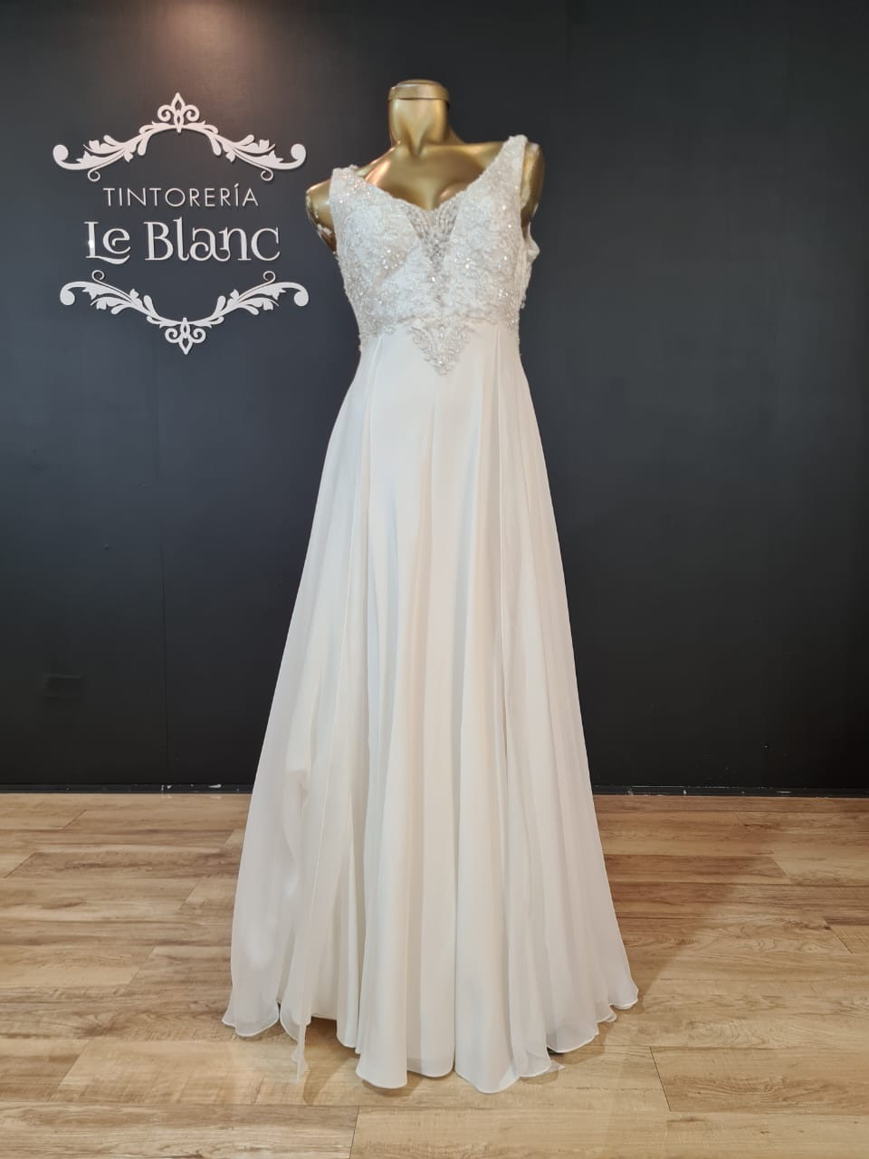 img_260415_906816259